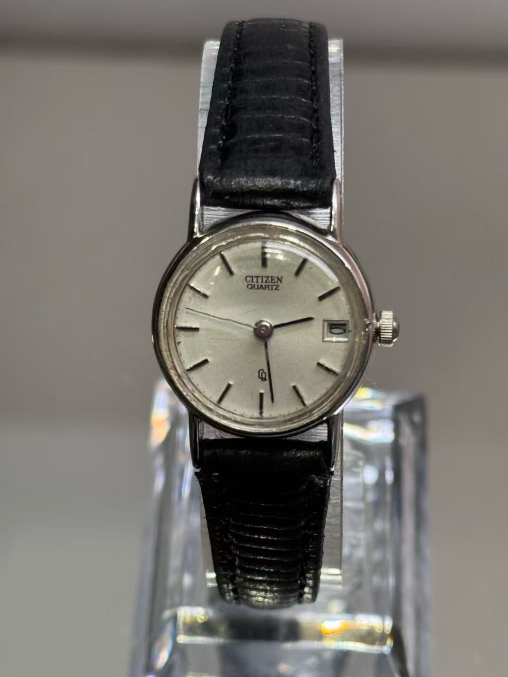 Vintage Citizen Women Quartz Watch 20mm Silver Tone White Dial New Battery Runs